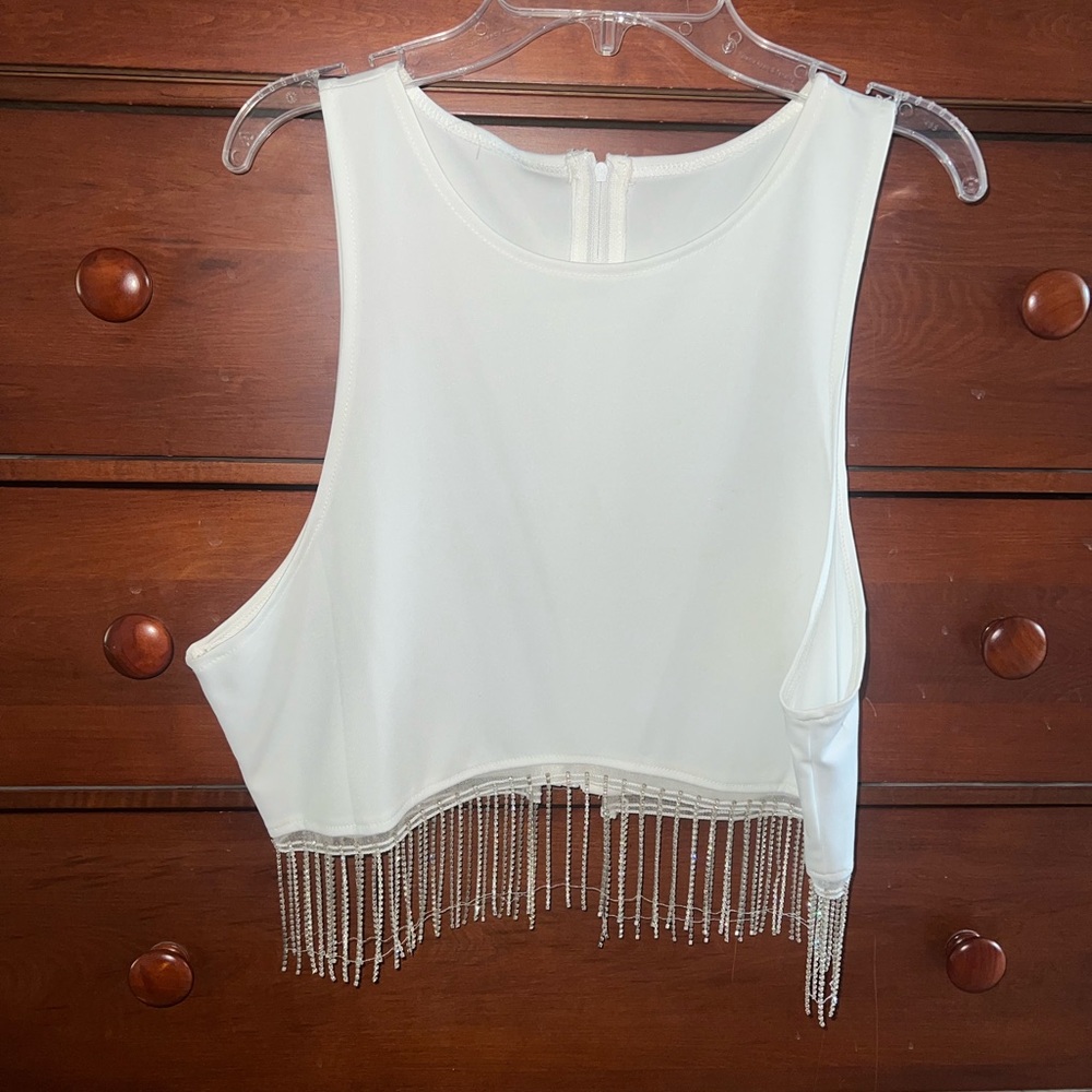 Elegant White Sleeveless Top with Fringe